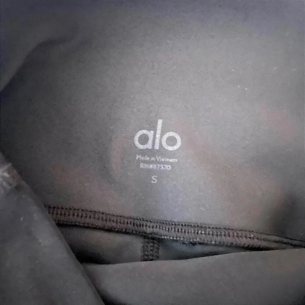 Alo Yoga High-Rise Airbrush Legging Black | Size Small | EUC - Picture 4 of 9